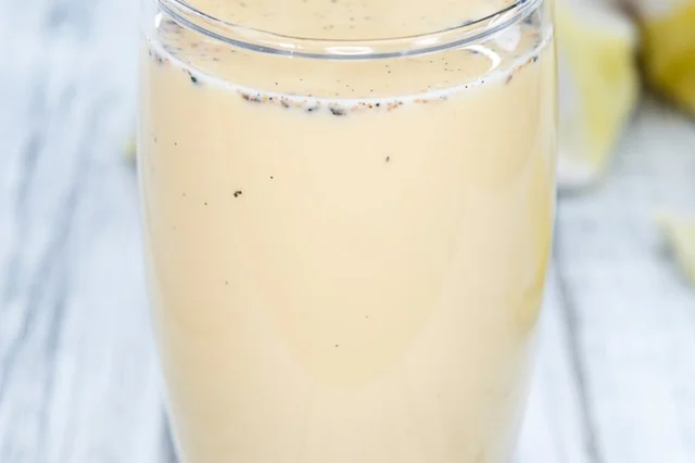 Nutrition Information For a 16-Ounce Milkshake